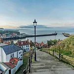 1 Bed In Oc-h27278 * Whitby